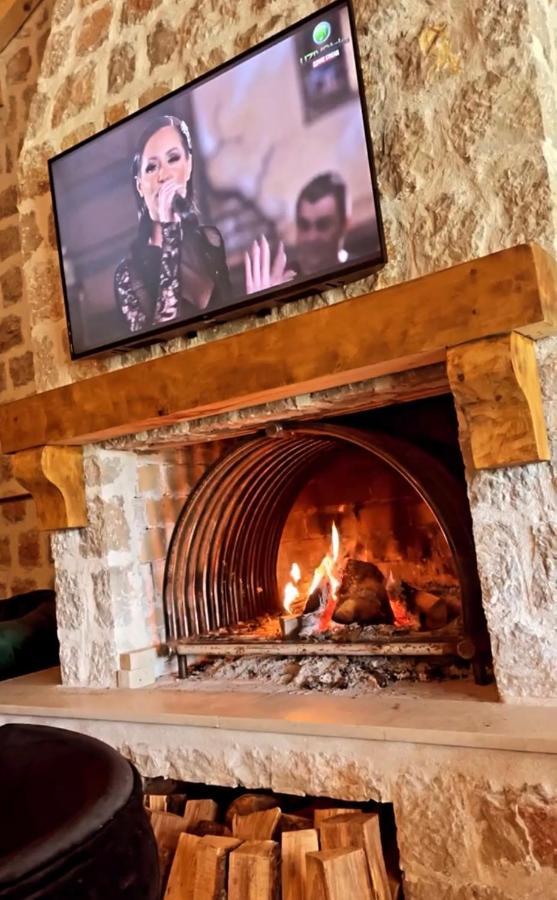Etno Selo Montegoat Hotel Niksic Luaran gambar